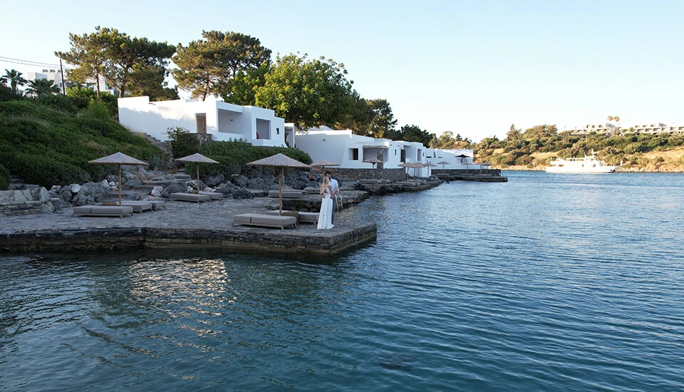 Minos Beach Art Hotel